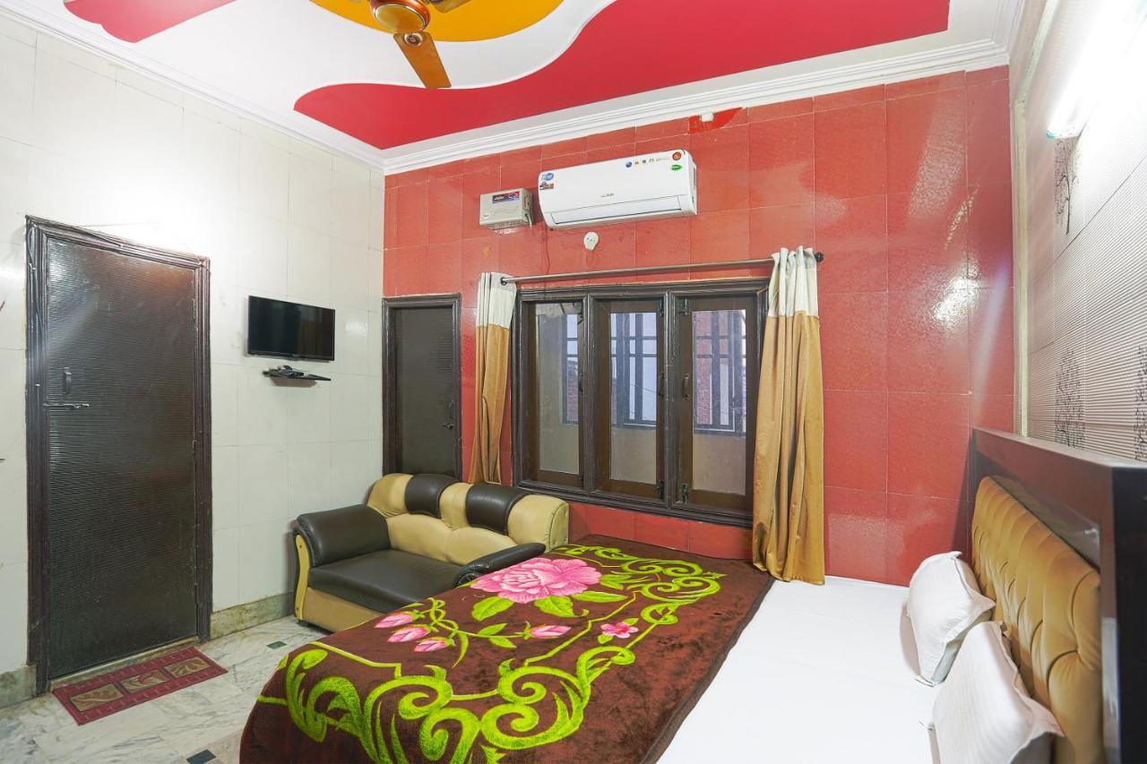 Spot On 43436 Hotel Mannat Spot Moradabad Eksteriør billede